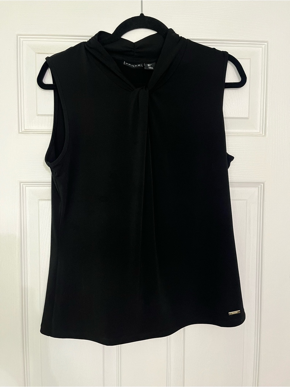 Tahari Black Sleeveless Tie-Neck Blouse